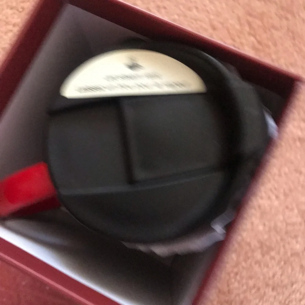 Beautiful coffee/tea mug in a gifted box .